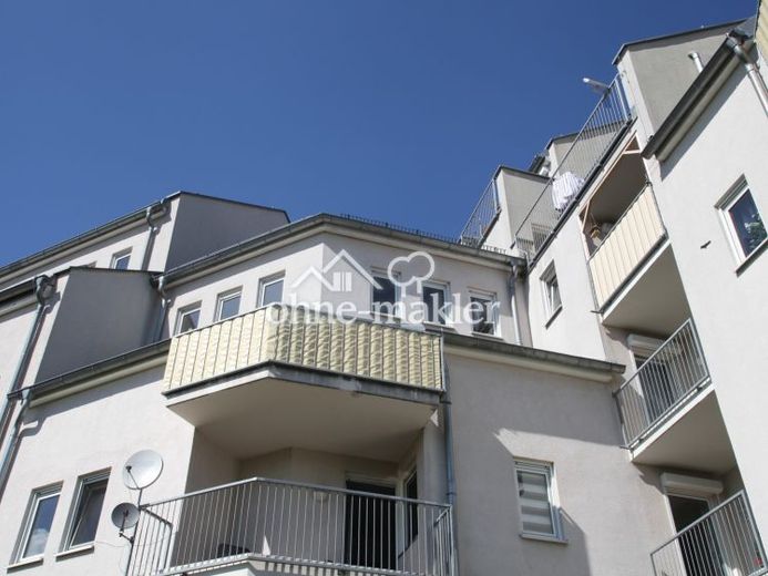 Comfortable 3-room maisonette apartment with balcony and underground garage in Plauen – Foto 1