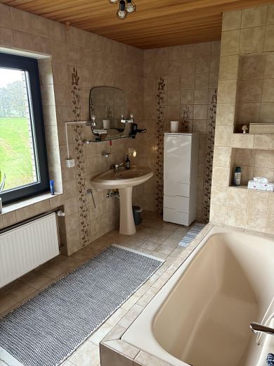 Badezimmer EG