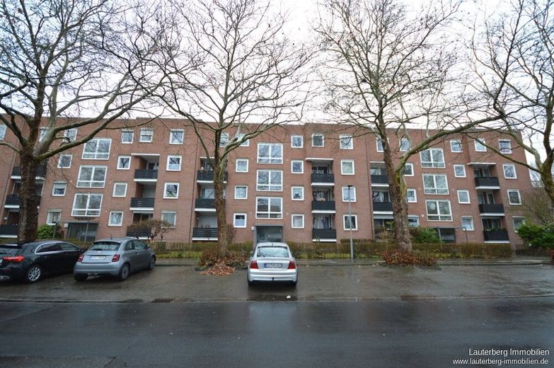 Eigennutzungsoption am Holtenser Berg: 3,5 Zimmer mit Maisonette-Charakter, Balkon, Terrasse, Garage – Außenansicht