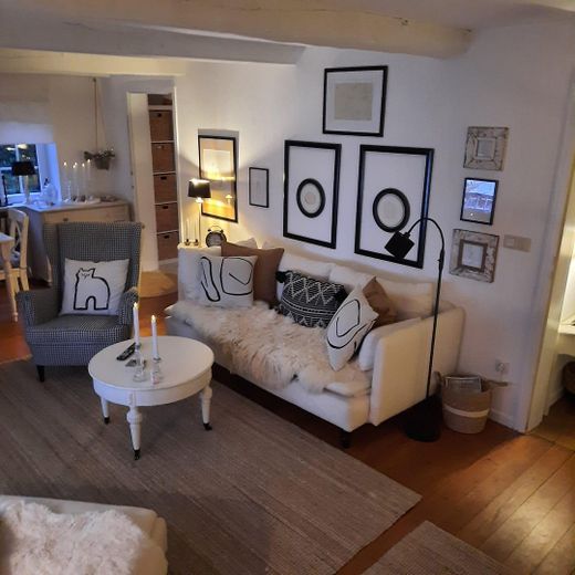 Am Schloßteich - Schönhagen – Wohnzimmer - Wohnung 3