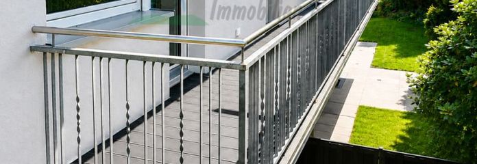 **RISERVATO**DIETZ: appartamento di 3 locali al 1° piano rialzato in un edificio di 7 unità abitative riqualificato energeticamente, con balcone, vicino al margine del bosco