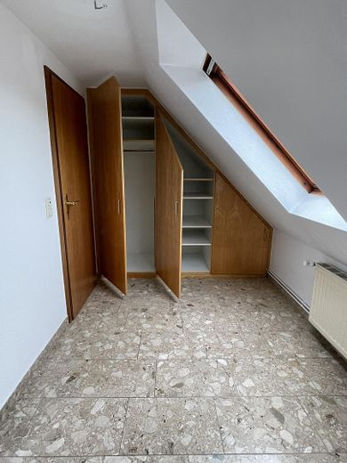 Studio DG mit Einbauschrank