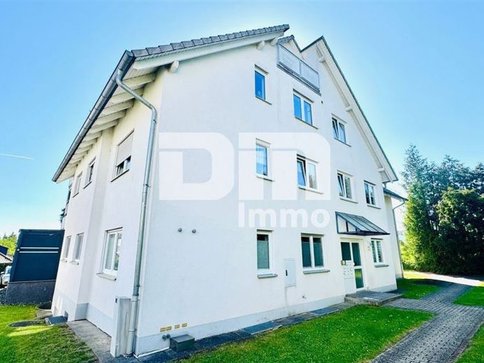 (R)eserviert!Gepflegte Maisonette Wohnung mit Studio 2x Balkon und PKW Stellplatz – Photo 1