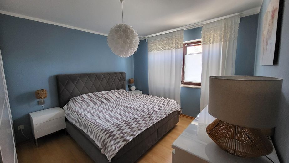 Gemütliche 3-Zimmer-Wohnung mit großem Balkon vor den Toren Münchens – Schlafen