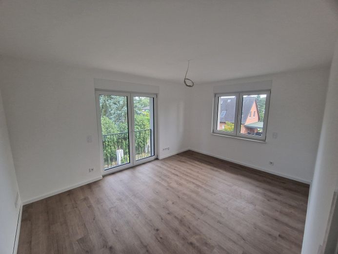 Erstbezug in Zepernick – Provisionsfreie KfW-40-EE Stadtvilla auf über 1.000 m² Grundstück – OG Kinderzim. II Blick SüdWest