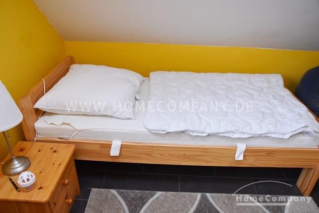 Pattensen, Apartamento nuevo amueblado con techo inclinado en la 1.ª planta de una casa para 2 familias en una zona de nueva construcción. – 7fa807feb6287d92e972901cd28c95afd5eb6766.jpg
