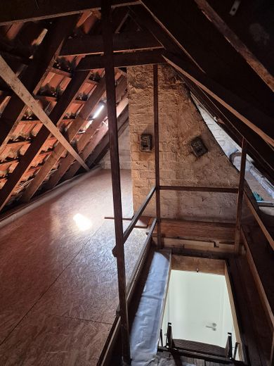 Dorfidyll im Grünen, stadtnah und doch auf dem Land – Dachboden