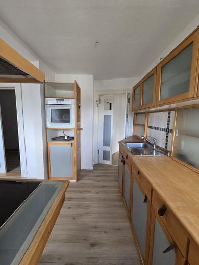 Appartamento mansardato di 3 locali appena ristrutturato con vista sul fiordo e cucina componibile – Foto 14
