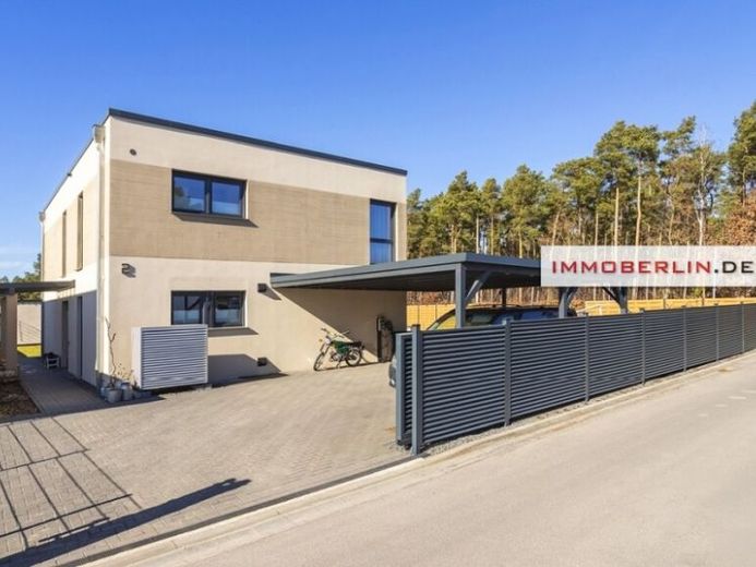 IMMOBERLIN.DE - Modernes Einfamilienhaus mit hochwertigen Ausstattungen in wohnlicher Lage – Foto 1