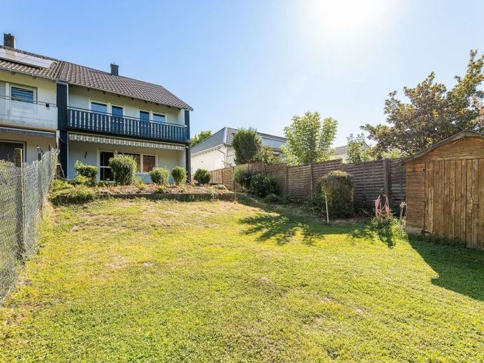 Ein Zuhause mit Substanz – laufend modernisiert, gepflegt und bereit für die nächste Familie – Foto 1