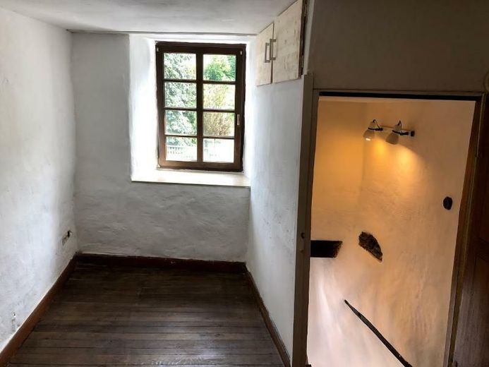 Neuerburg/ Eifel, zentrumsnah - charmantes, kleines Haus für kleines Geld - auch als Ferienhaus geeignet – Wohnzimmer