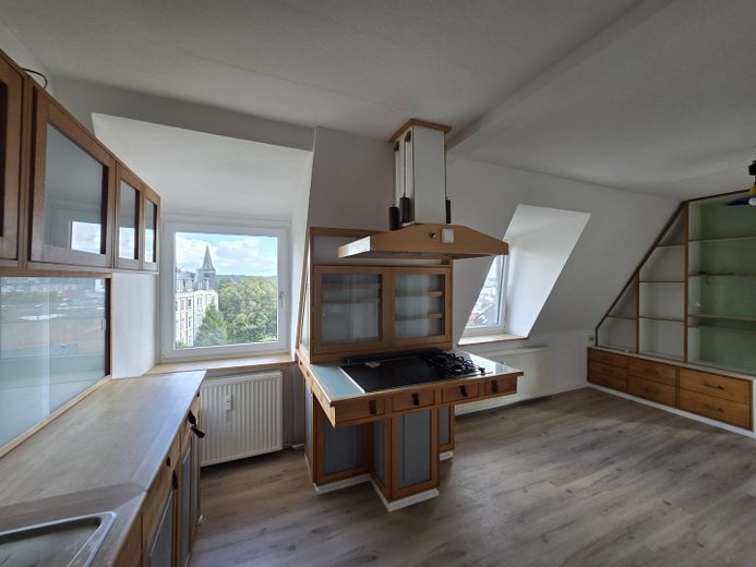 Appartamento mansardato di 3 locali appena ristrutturato con vista sul fiordo e cucina componibile – Foto 12