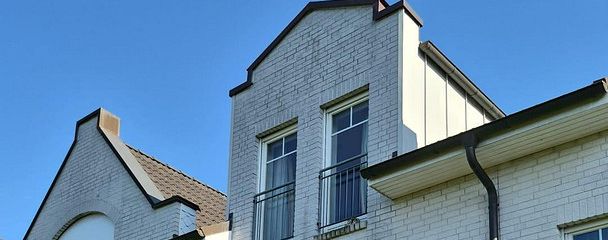Townhouse / townhouse in Hamburg - Eimsbüttel with unobstructed view of Eimsbüttel city park – Stadthaus Eingang