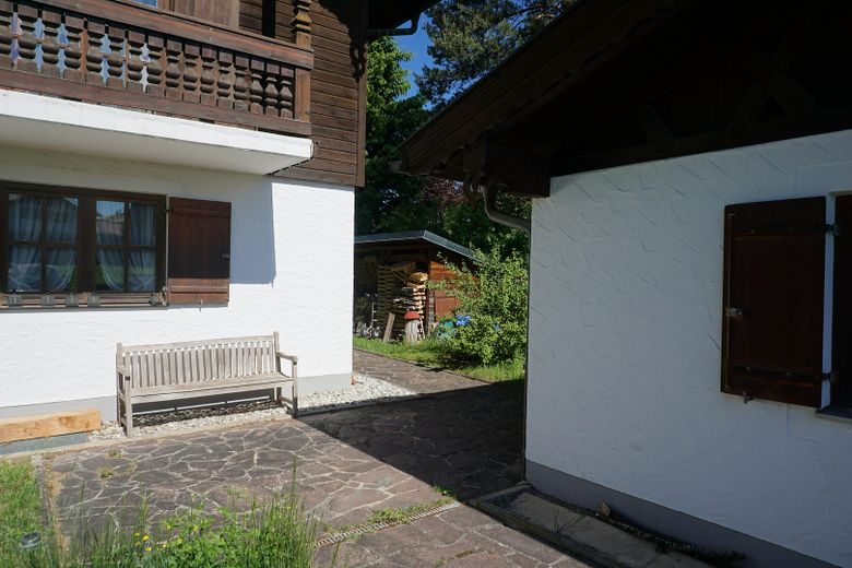 Großes Haus/Mehrgenerationenhaus in Huglfing von privat – Haus und Garage