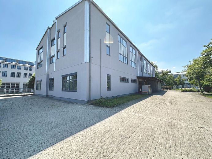 Gebäude seitlich