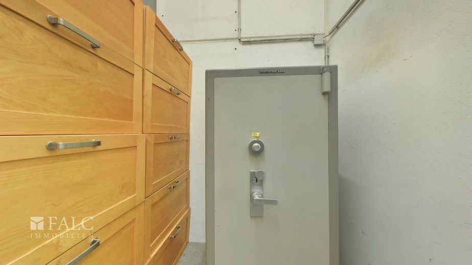 Flexible Gewerbeeinheit mit Büro &amp; Lager in Top-Lage Köln-Ehrenfeld – Lagerraum
