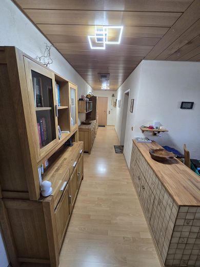 Wangen'de kış bahçeli geniş 108 m² daire – Flur