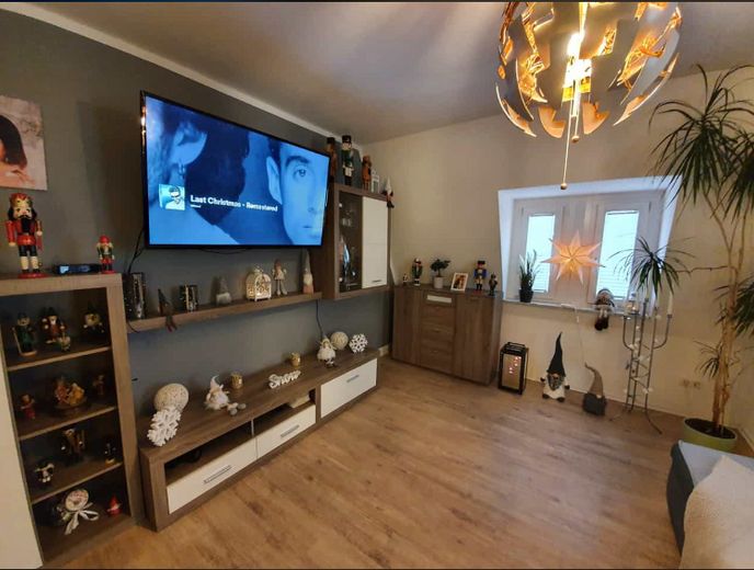 dal 01.12.2026: splendida maisonette di 4,5 locali all’ultimo piano con terrazza – Foto 2