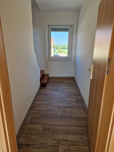 Amerikanische 2-Raum Wohnung in Kleinwelka – Eingangsbereich