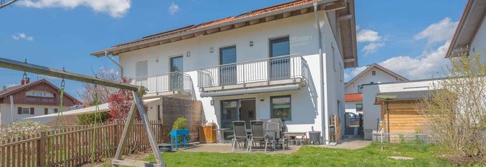Großzügiges, effizientes Einfamilienhaus, 5 Zimmer + Hobbyraum, Terrasse mit Garten – Garten