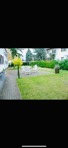 Wohn- und Geschäftshaus Mehrfamilienhaus Loft Büro Gewerbe Eigentumswohnungen Praxis Gastro Garten – Foto 2