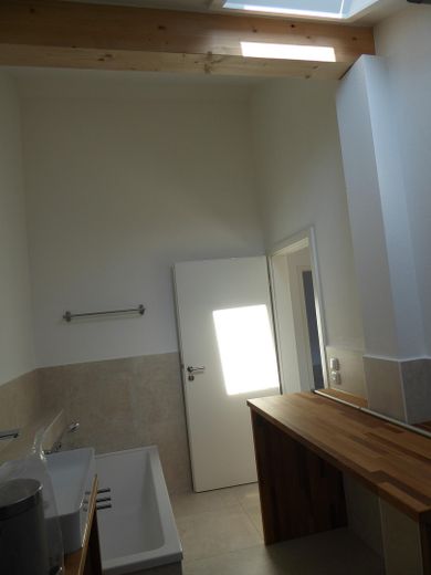 Dusch-Wannenbad mit WC