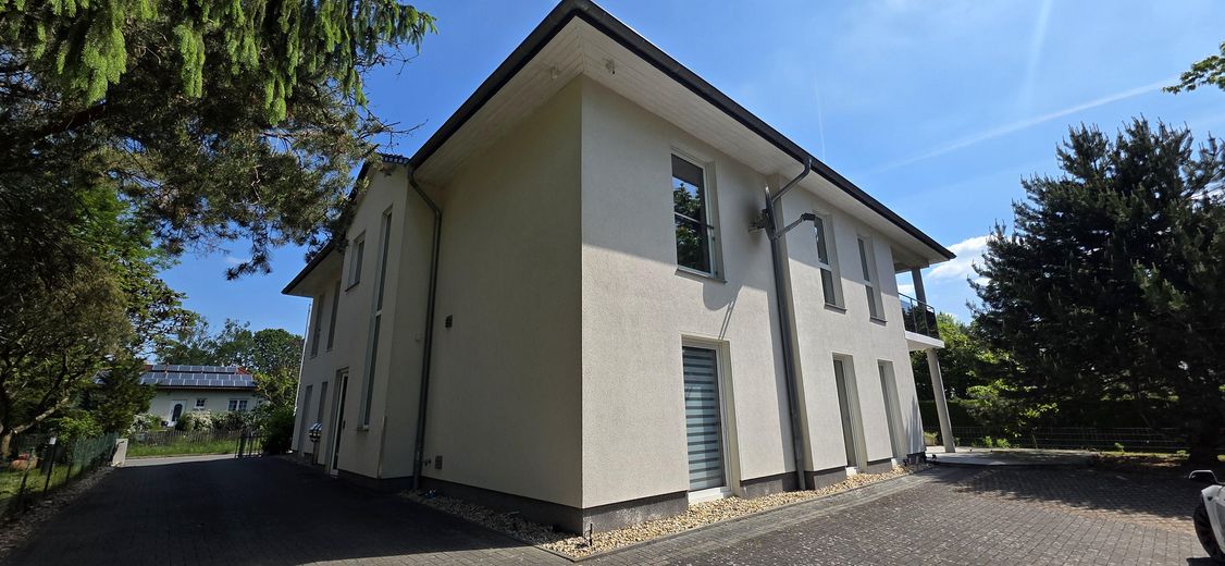 Casa residenziale e commerciale rappresentativa, non affittata, su terreno di 948 m² – Foto 4