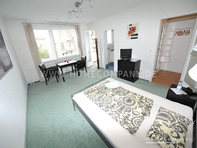 Moderne 1 Zimmer Wohnung in Berlin Wilmersdorf, möbliert – c4a8a9e28c9c562de64906891d99c8f019149821.jpg