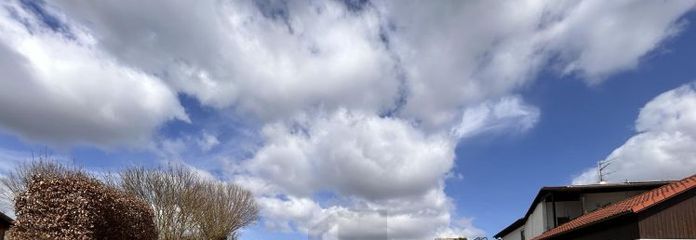 IHR PLATZ MIT PANORAMABLICK