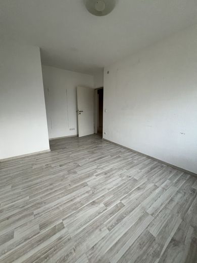 Gepflegte 3-Zimmer Wohnung mit schönem Balkon  - zentral zwischen Essen und Mülheim – Schlafzimmer