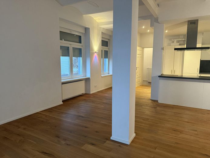 Saniertes Stadthaus FFM-Höchst-Nähe Bahnhof – Wohnküche EG