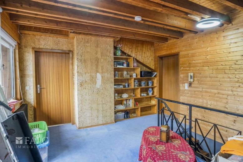 Großzügiges Zweifamilienhaus in Eberbach - 230 m² Wohnkomfort mit vielseitigen Nutzungsmöglichkeiten – OG Flur 1