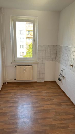 Tolle 3 Zimmer Wohnung mit Balkon, RENOVIERT !, leer, gute Energieklasse, Kapitalanlage/Eigennutzung – Küche