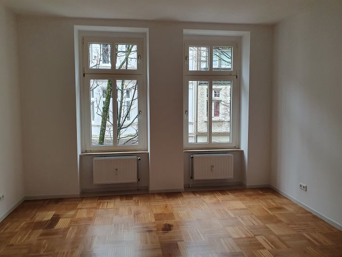 3,5-Zimmer-Altbauwohnung (90m²) im denkmalgeschützten Straßenzug – Kinderzimmer