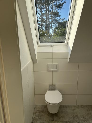 Молодая половина двухквартирного дома — идеальный вариант для семьи – WC Dachspitz