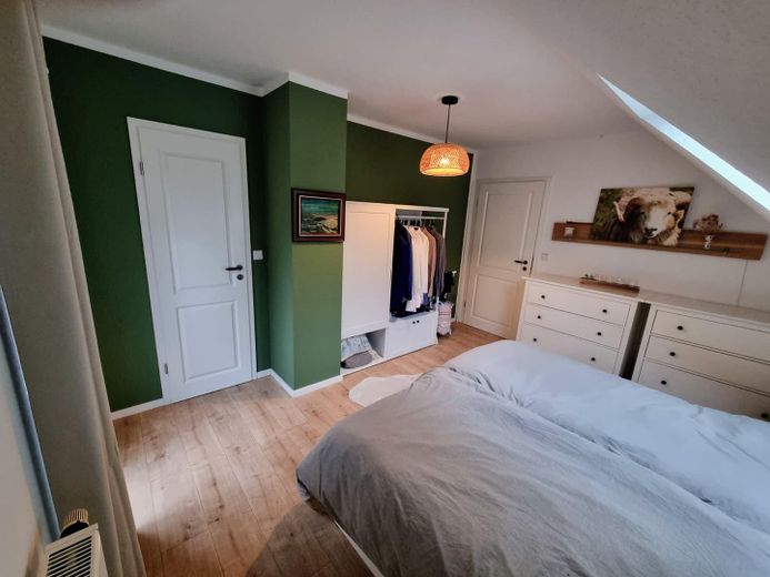 Schlafzimmer und Ankleide