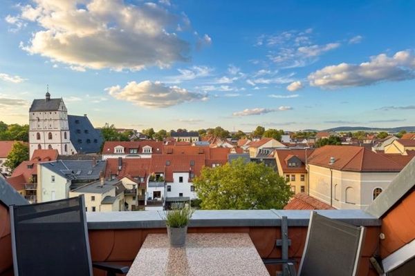 4 Zimmerwohnung mit Balkon im Stadtzentrum / z. Zt. vermietet