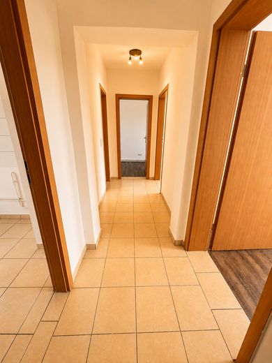 4-Zimmer-Wohnung in Altenpleen – ideal für Familien oder Paare – Flur