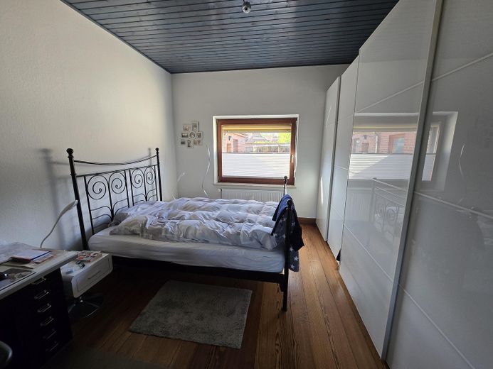 Schlafzimmer unten
