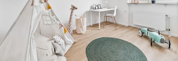 Homeoffice/ Kinderzimmer