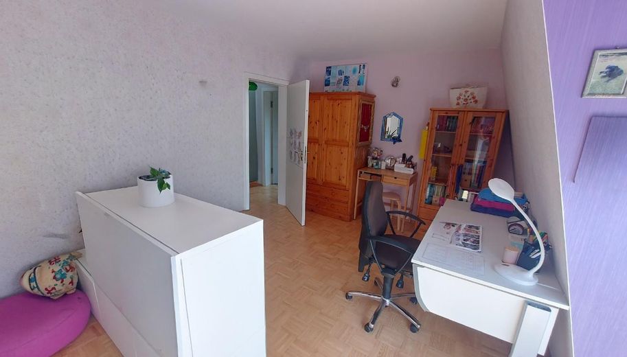 Traumimmobilie Zweifamilienhaus zentrale Lage in Falkensee – Kind 2 Bild 1 Wohn_1