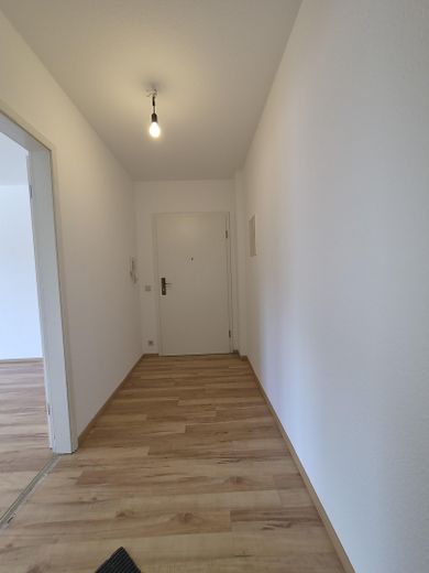 Wunderschön geschnittene 2,5-Zimmer-Wohnung mit französischem Balkon in Bad Soden-Salmünster. – Foto 5