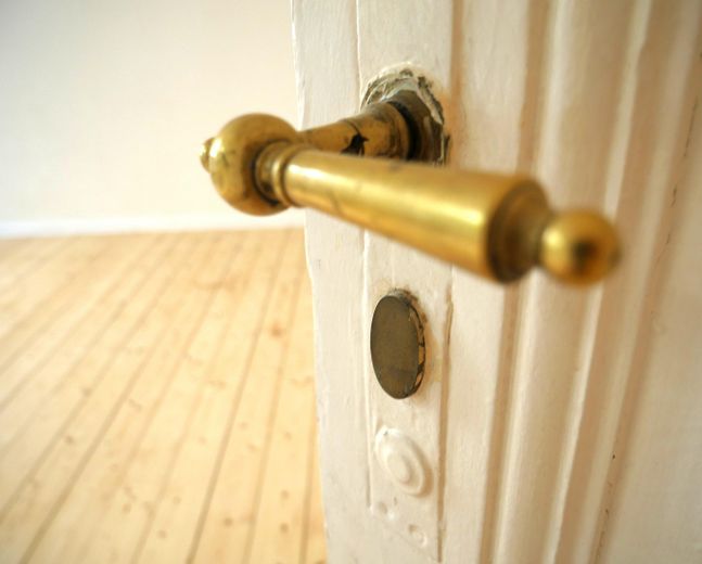 Provisionsfrei - gepflegte, helle Altbauwohnung in Nord-Neukölln – Willkommen