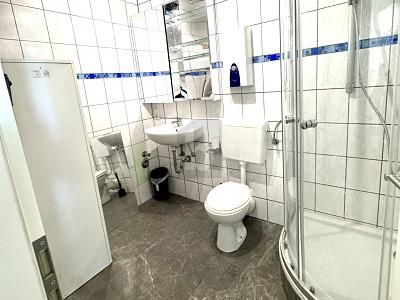 ZENTRAL GELEGENE WOHNUNG IN TRIER – 1746445404_e2e078.jpg