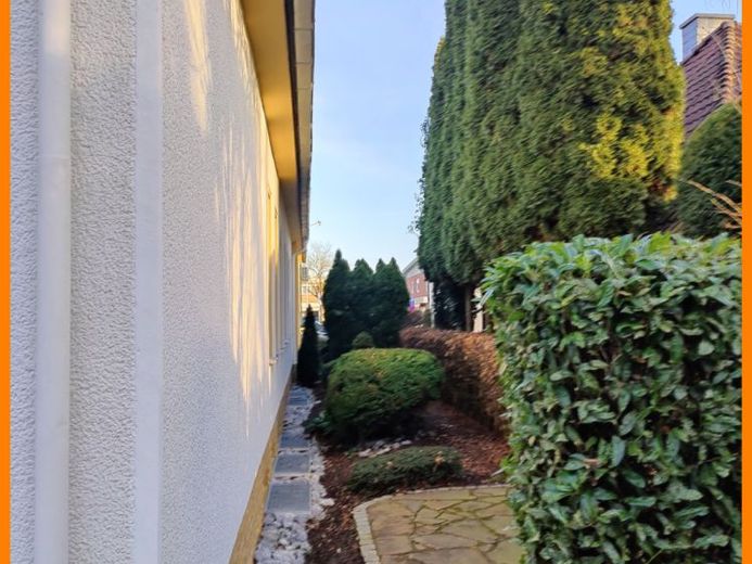 Barrierearm in der Innenstadt! 
Bungalow / WOHNHAUS im KG – Foto 1