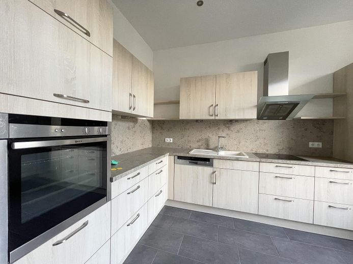 Familientraum: 103 m² mit Garten & Carport – Küche 2