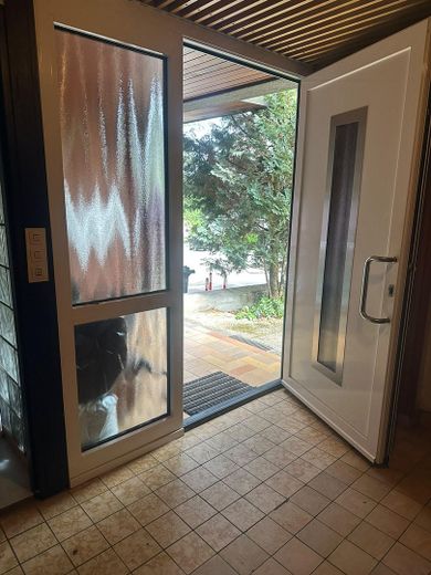 ampio appartamento d’epoca con terrazza, garage e numerosi locali accessori – Foto 13