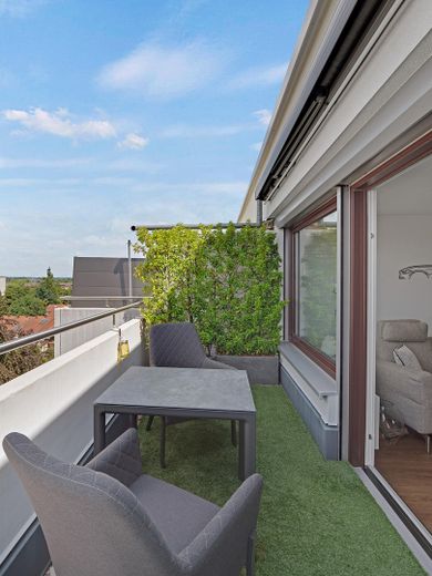 Höchste Penthouse-Etage in Achern Exklusives Wohnen mit spektakulärem Panoramablick – Balkon