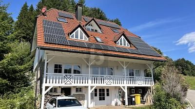 LANDHAUS MIT PANORAMASICHT – 1784725204_fee85a.jpg