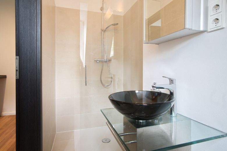 Modern und komfortabel ausgestattet: Apartment mit W-LAN als Hotelalternative in ruhiger, zentraler Lage – 63253ef164658b0a21cc21b15ab703c0969cc8ae.jpg